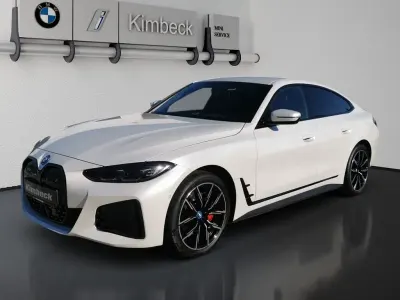 Gebraucht BMW i4 M Sport 339 kW (462 PS) 2023 Weiß Limousine