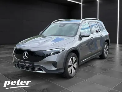 Gebraucht Mercedes EQB300 Progressive 167 kW (228 PS) 2025 Metalliclack mountaingrau SUV