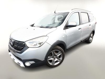 Usata Dacia Lodgy Stepway 116 CV (85 kW) 2022 Grigio Monovolume