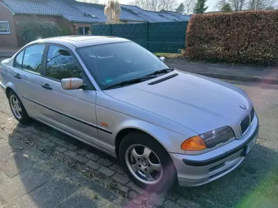 Gebraucht BMW 316 105 PS (77 kW) 1999 Silber Limousine