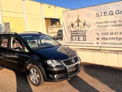 VW Touran Cross