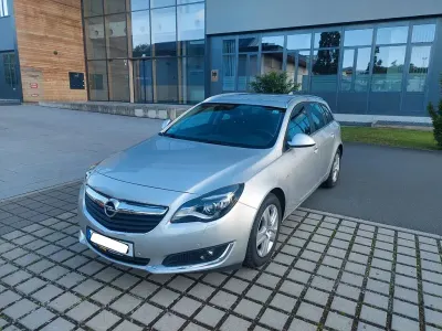 Gebraucht Opel Insignia 170 PS (125 kW) 2017 Silber Kombi