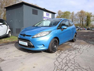 Gebraucht Ford Fiesta Trend 82 PS (60 kW) 2009 Blau Kleinwagen