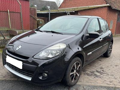 Schwarz Gebraucht 2009 Renault Clio II Kleinwagen | 1.999 € (Teuer)