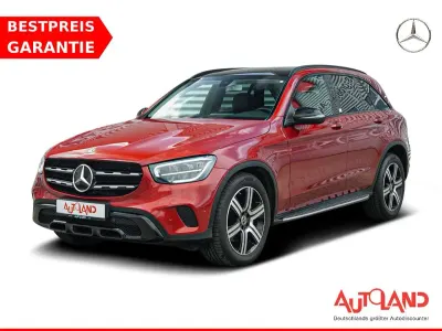 Używany Mercedes GLC300e 258 KM (189 kW) 2020 Czerwony SUV