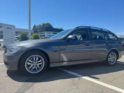 Gebraucht BMW 320 150 PS (110 kW) 2007 Grau Kombi