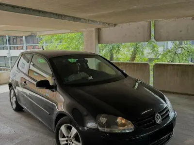 Gebraucht VW Golf V 140 PS (102 kW) 2008 Schwarz Kleinwagen