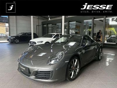 Porsche 911 Carrera