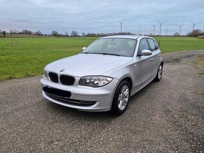 Gebraucht BMW 118 143 PS (105 kW) 2007 Silber Kleinwagen
