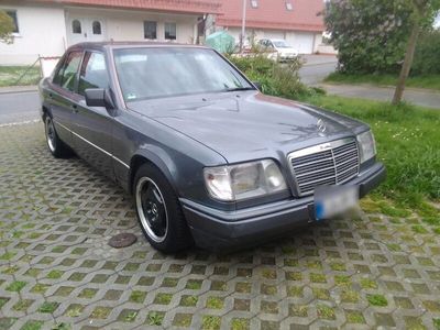 gebraucht Mercedes E220 W 124