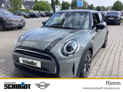Gebraucht Mini Cooper Classic 136 PS (100 kW) 2022 Grau Kleinwagen