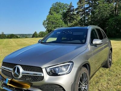 gebraucht Mercedes GLC220 d 4MATIC Autom. AMG-Line,AHK,SHZ,Parksch