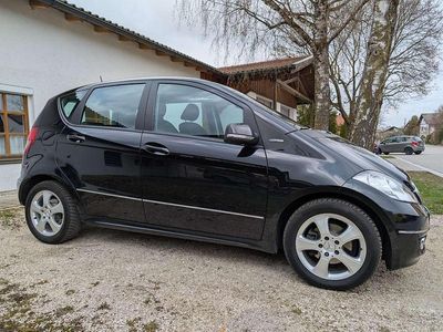 Gebraucht Mercedes A160 Avantgarde 95 PS (69 kW) 2011 Schwarz Limousine