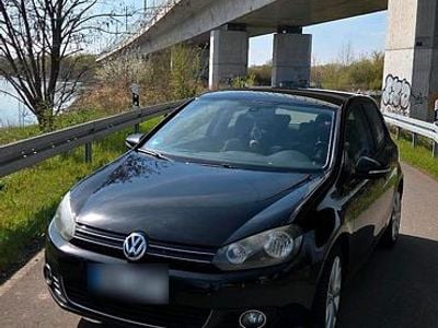 Second-hand VW Golf VI 122 CP (89 kW) 2009 Negru Hatchback