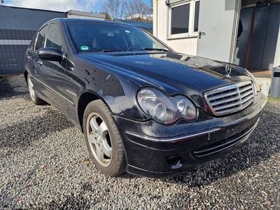 Gebraucht Mercedes C200 163 PS (119 kW) 2005 Schwarz Limousine