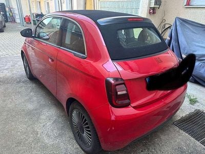 Gebraucht Fiat 500e 86 kW (118 PS) 2022 Rot Cabrio