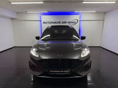 Gebraucht Ford Kuga ST-Line 190 PS (139 kW) 2020 Grau SUV