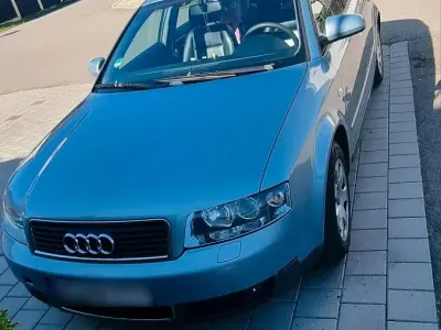 Gebraucht Audi A4 150 PS (110 kW) 2002 Silber Limousine