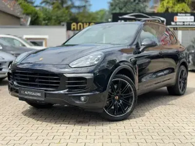 Gebraucht Porsche Cayenne S Chrono 420 PS (308 kW) 2014 Schwarz SUV