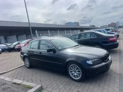 Gebraucht BMW 320 Sport Line 170 PS (125 kW) 2004 Schwarz Limousine