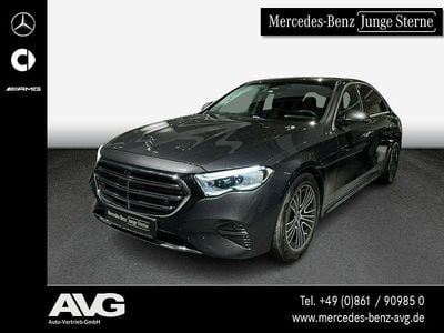 Gebraucht Mercedes E200 Premium 204 PS (150 kW) 2024 Grau Limousine