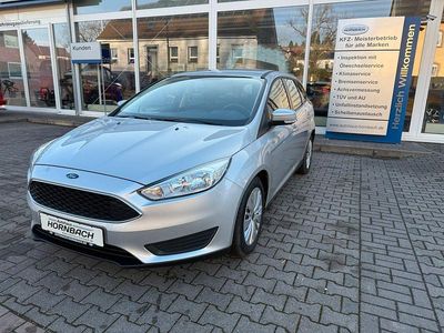 Silber Gebraucht 2018 Ford Focus Kombi | 7.590 € (Fairer Preis)