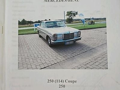 Second-hand Mercedes W114 1970 Argintiu Coupe