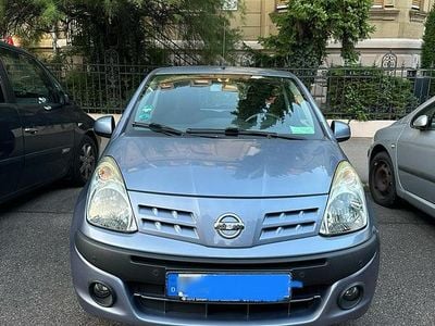 Nissan Pixo
