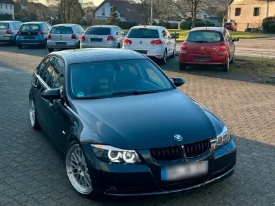 Brugt BMW 325 M Sport 218 HK (160 kW) 2005 Sort Sedan