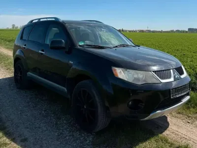 Gebraucht Mitsubishi Outlander Invite 170 PS (125 kW) 2008 Schwarz SUV