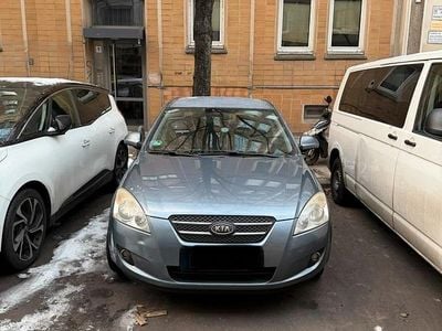 Gebraucht Kia Ceed GT 120 PS (88 kW) 2007 Blau Kombi