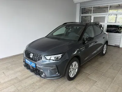 Neu Seat Arona Style 116 PS (85 kW) 2026 Grau SUV