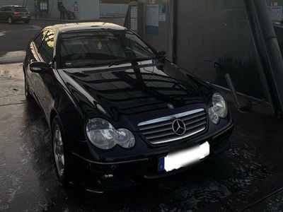 Schwarz Gebraucht 2008 Mercedes C220 Coupé | 3.800 € (Guter Preis)