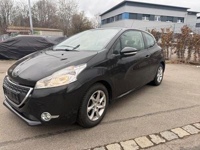 Usata Peugeot 208 Active 82 CV (60 kW) 2013 Utilitaria