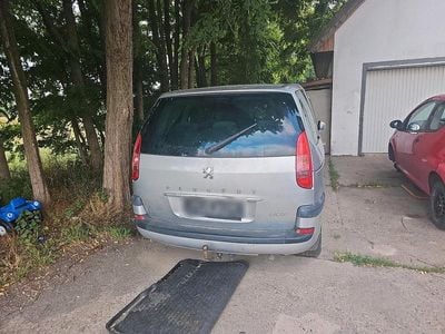 Peugeot 807
