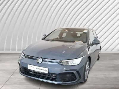 Gebraucht VW Golf VIII R-line 150 PS (110 kW) 2024 Delfingrau metallic Limousine