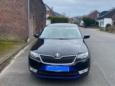 gebraucht Skoda Rapid 1.4 TDI DSG Active Spaceback Active