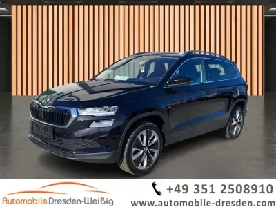 Gebraucht Skoda Karoq Selection 150 PS (110 kW) 2024 Schwarz schwarz (metallic) SUV