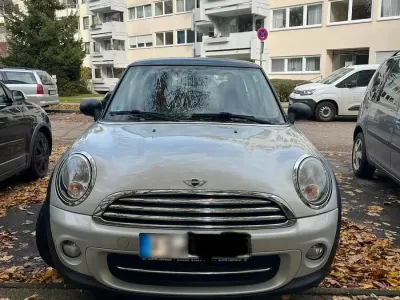 Gebraucht Mini Cooper Coupé 90 PS (66 kW) 2010 Weiß Coupé