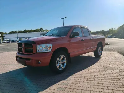Gebraucht Dodge Ram 345 PS (253 kW) 2007 Rot Pickup