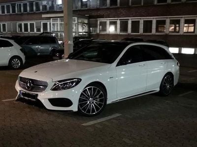 Gebraucht Mercedes C450 AMG AMG 367 PS (269 kW) 2015 Weiß Kombi