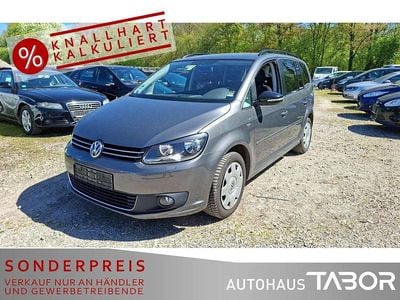 Second-hand VW Touran Match 140 CP (102 kW) 2012 Gri Monovolum