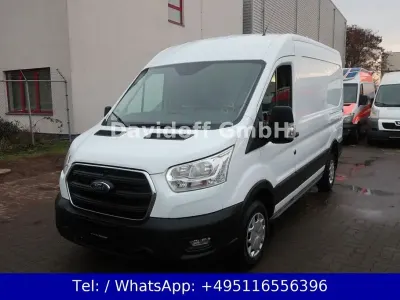 Gebraucht Ford Transit Trend 131 PS (96 kW) 2020 Weiß Limousine