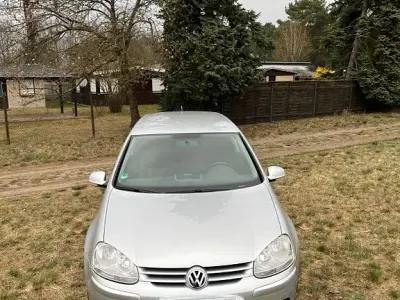 Gebraucht VW Golf V 140 PS (102 kW) 2007 Silber Limousine