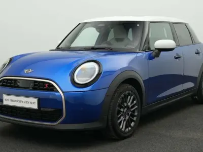 Gebraucht Mini Cooper S Favoured 204 PS (150 kW) 2025 Blau Kleinwagen