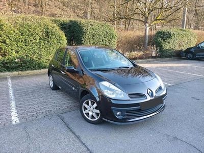 Gebraucht Renault Clio III 88 PS (64 kW) 2007 Schwarz Kleinwagen