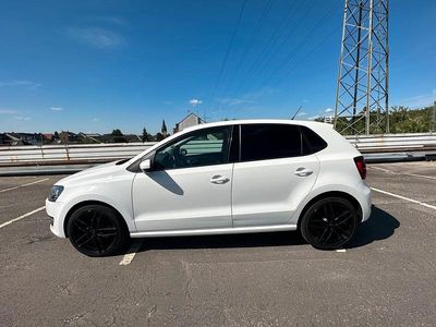 Gebraucht VW Polo 75 PS (55 kW) 2013 Weiß Kleinwagen