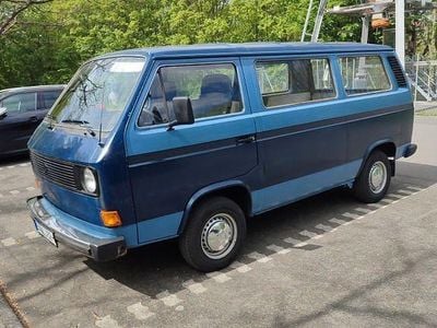Second-hand VW T3 69 CP (50 kW) 1982 Albastru Van
