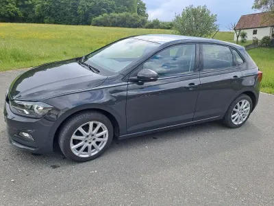 Używany VW Polo Comfortline 95 KM (69 kW) 2018 Szary Hatchback