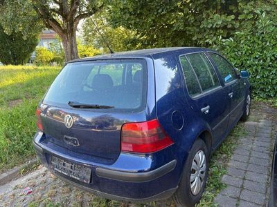 VW Golf IV